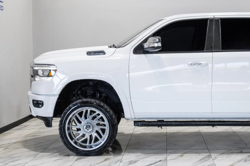 2022 RAM 1500 Image 16
