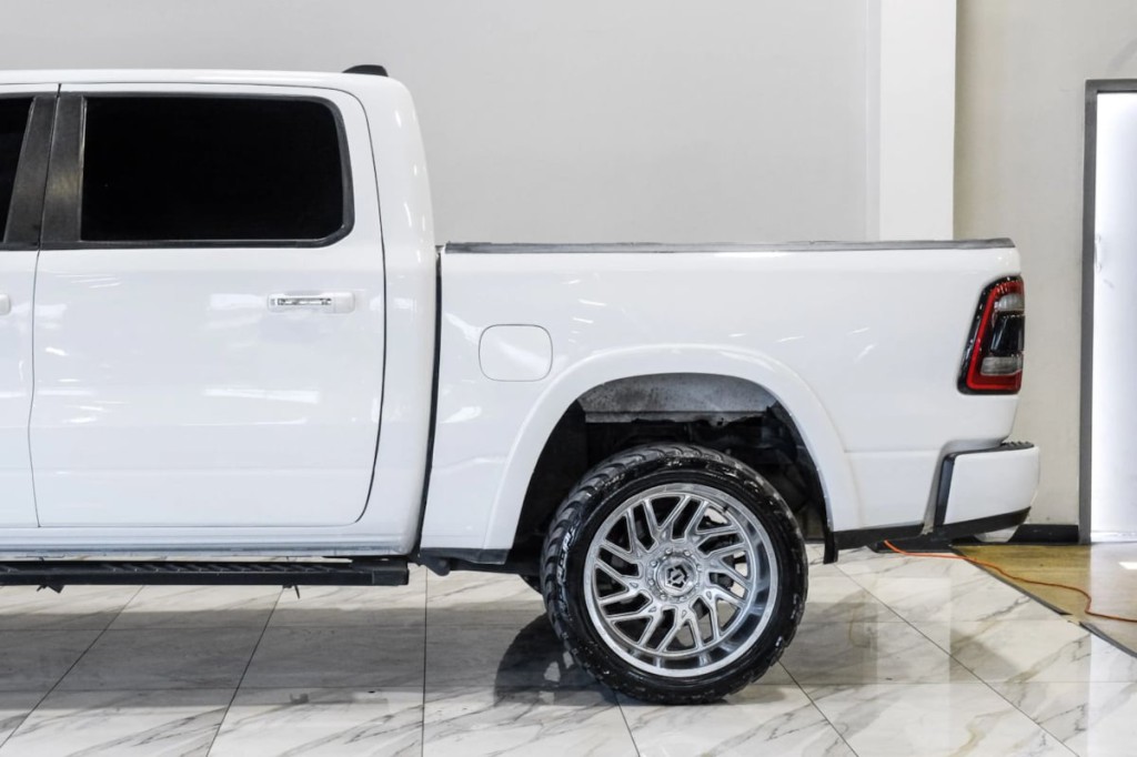 2022 RAM 1500 Image 17