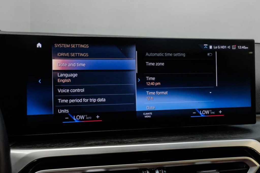 2024 BMW 3 Series Image 40