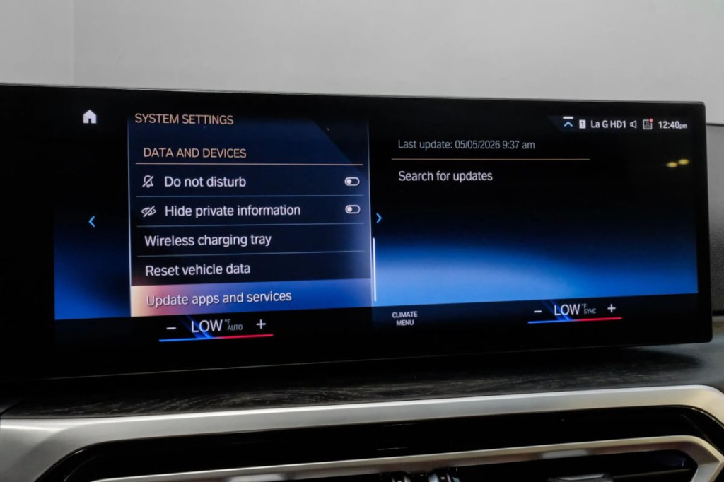 2024 BMW 3 Series Image 42