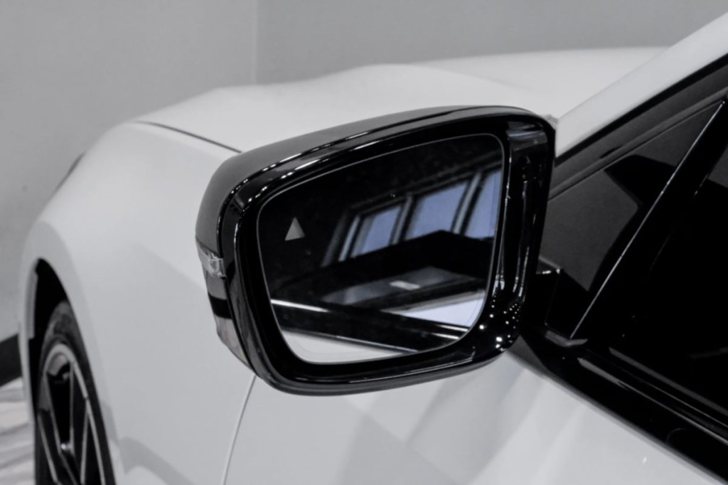2024 BMW 3 Series Image 51