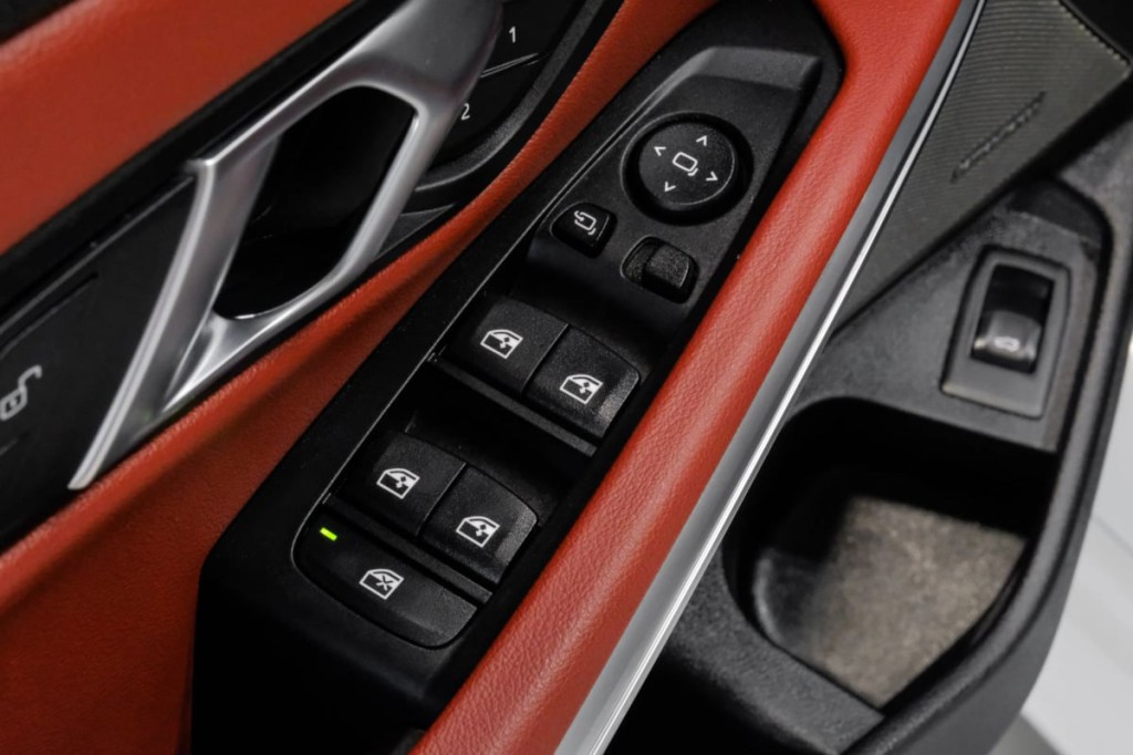 2024 BMW 3 Series Image 54