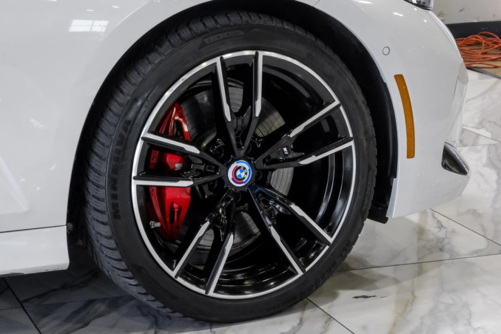 2024 BMW 3 Series Image 71