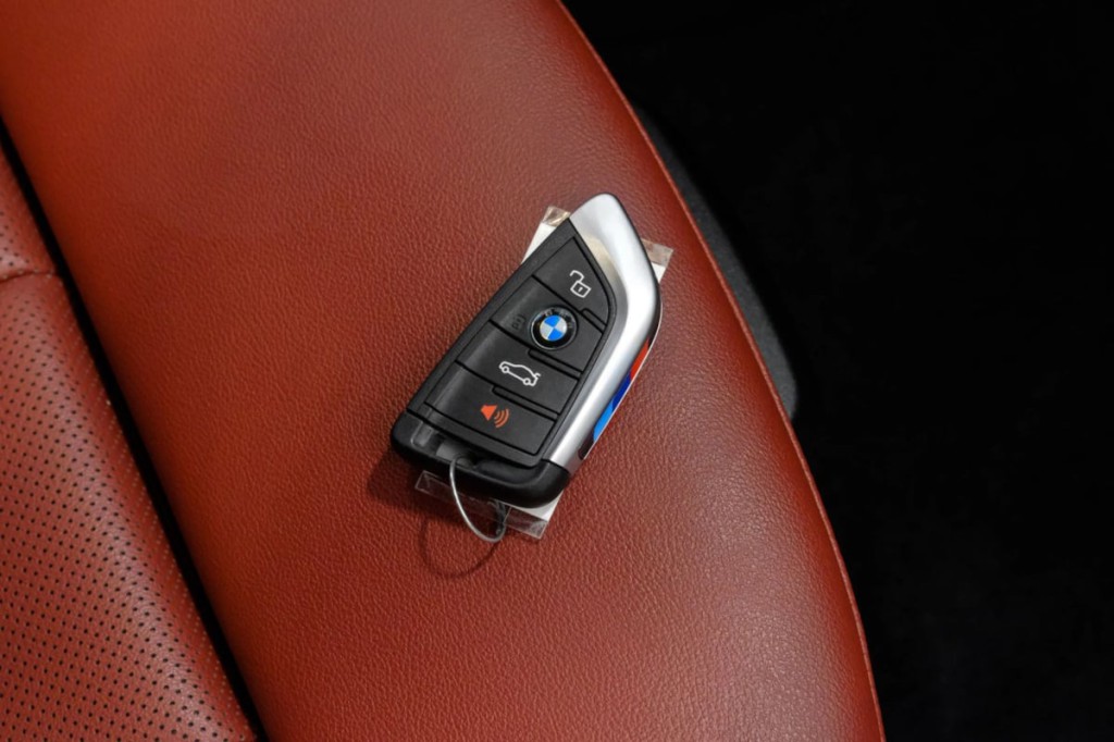 2024 BMW 3 Series Image 72