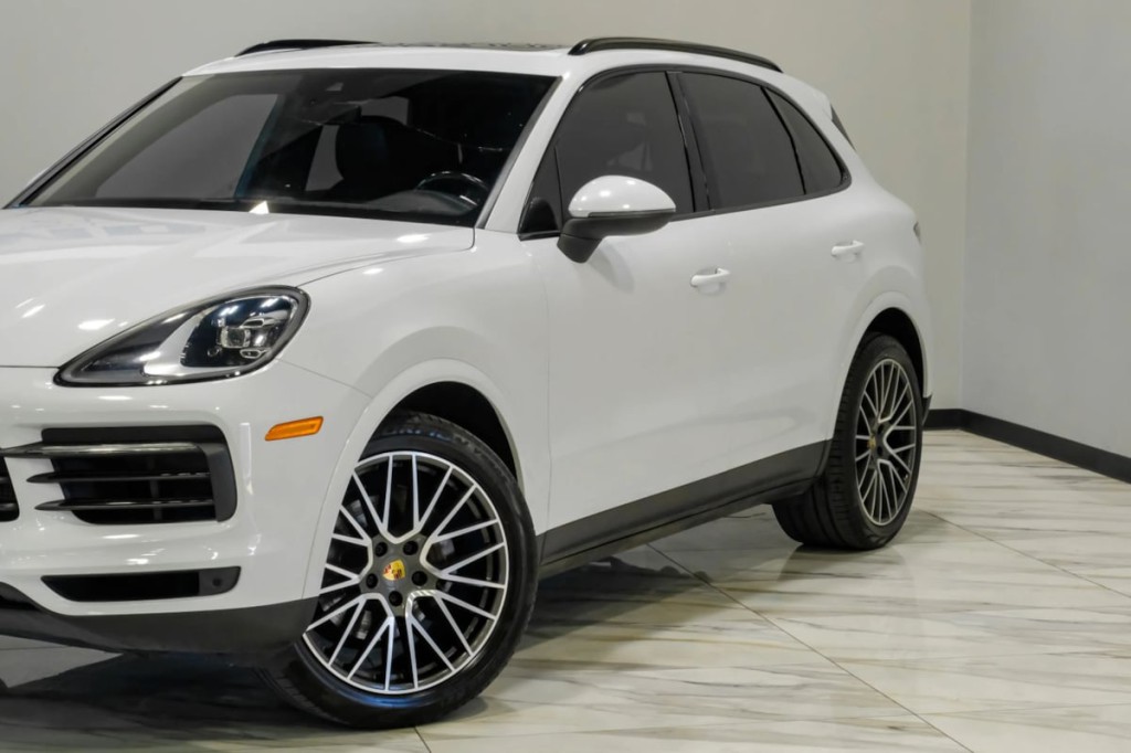 2019 Porsche Cayenne Image 8
