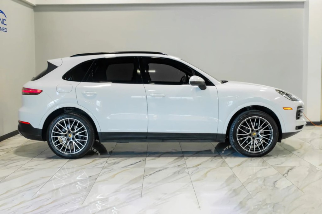 2019 Porsche Cayenne Image 11