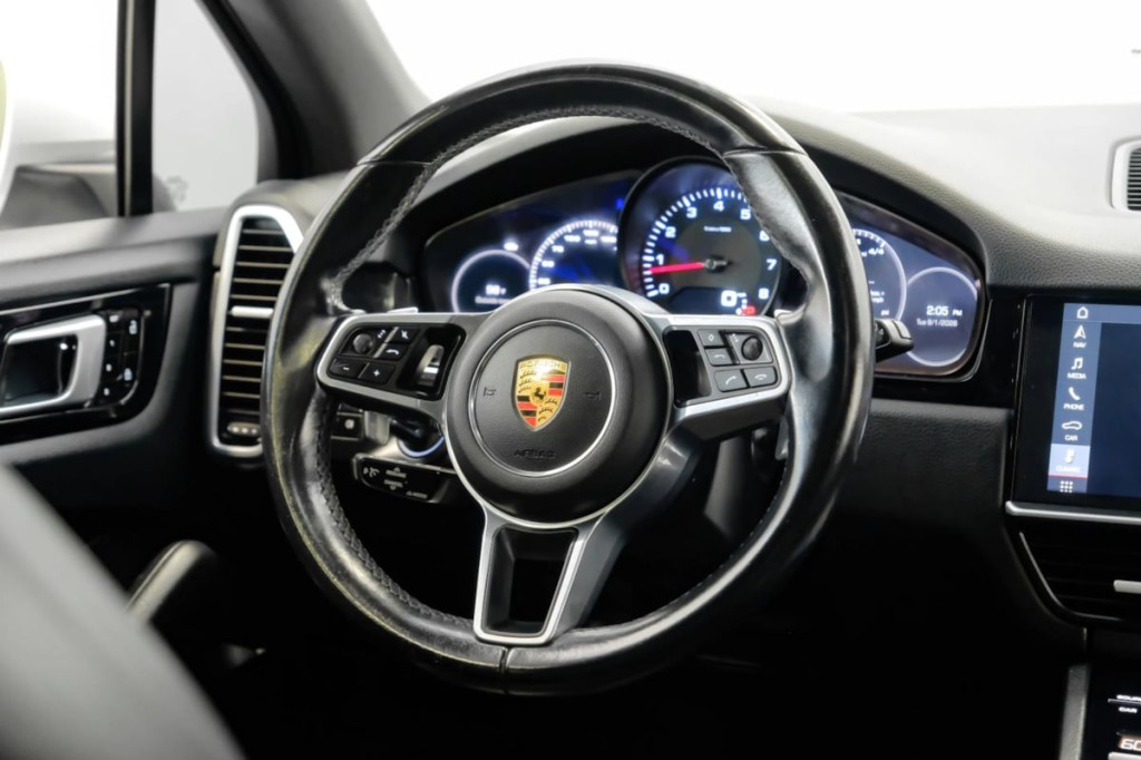 2019 Porsche Cayenne Image 24