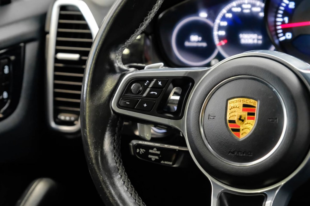 2019 Porsche Cayenne Image 25