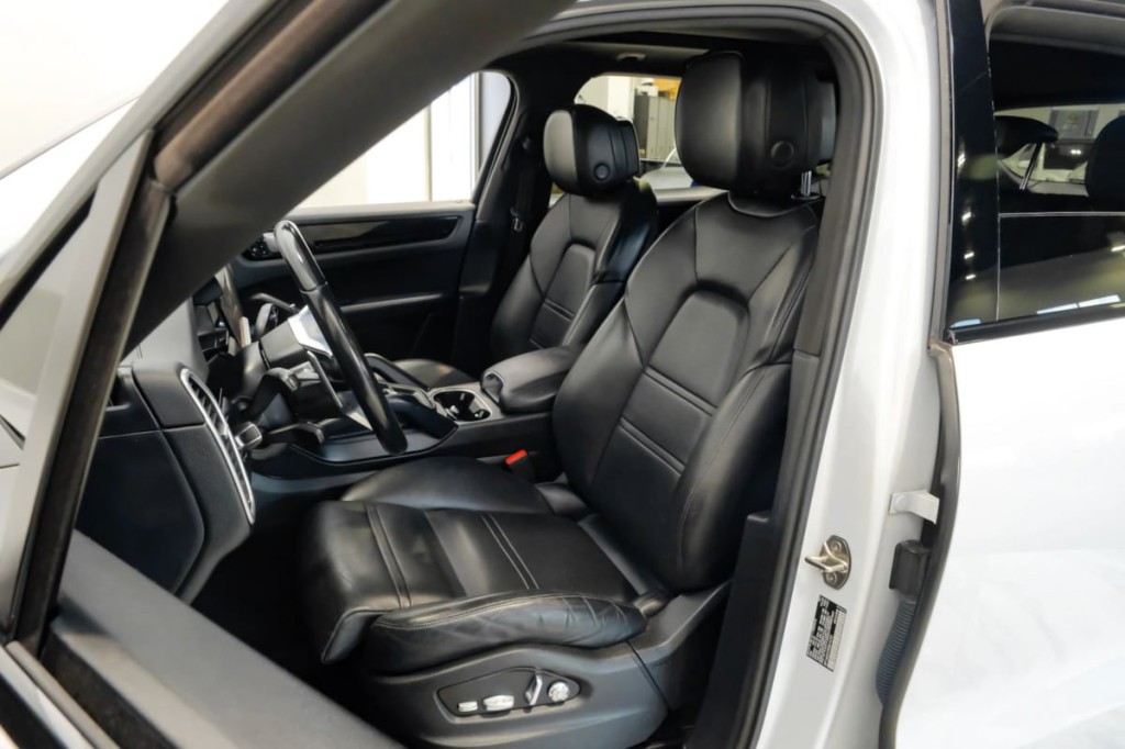 2019 Porsche Cayenne Image 39