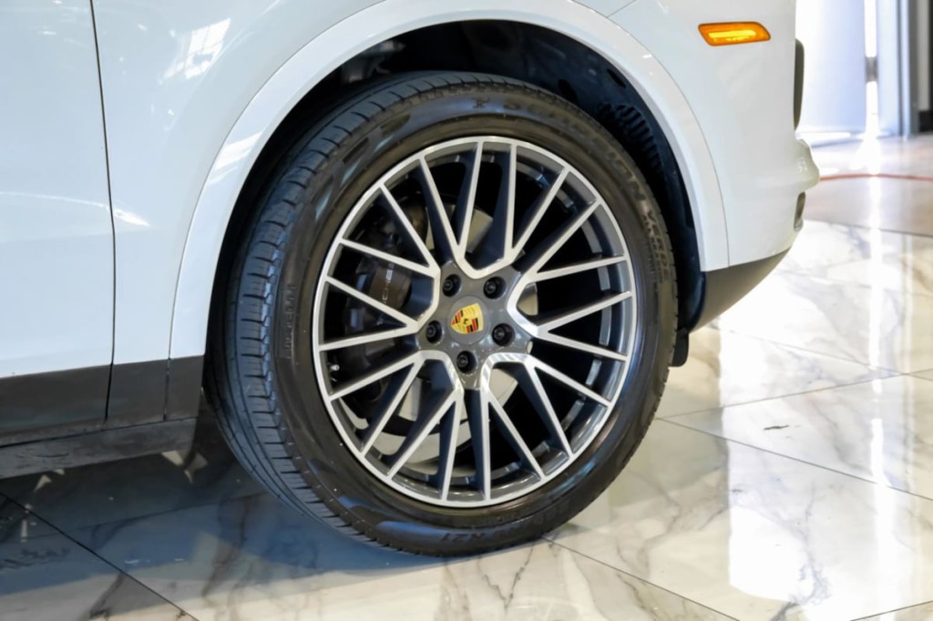 2019 Porsche Cayenne Image 65
