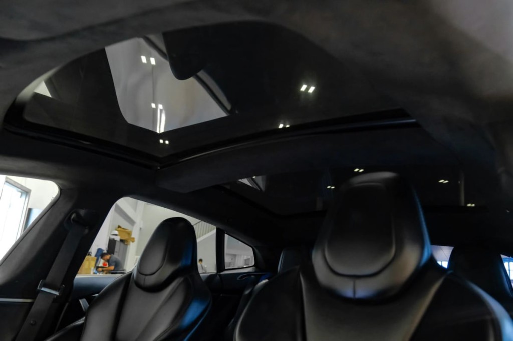 2018 Tesla Model S Image 6