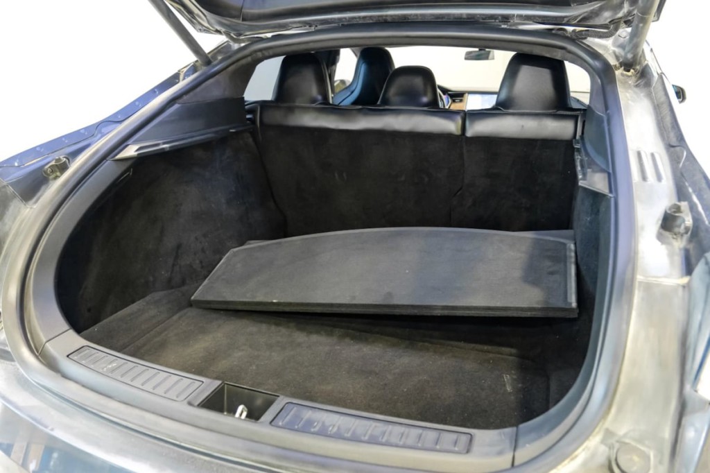 2018 Tesla Model S Image 55