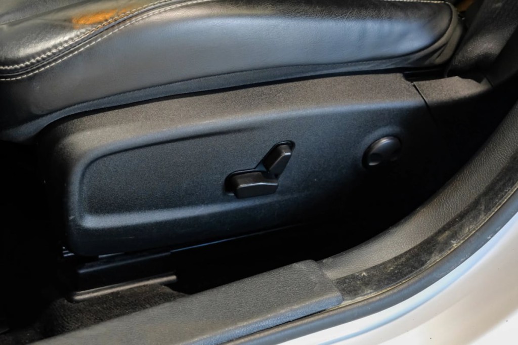 2022 Chrysler 300 Image 45