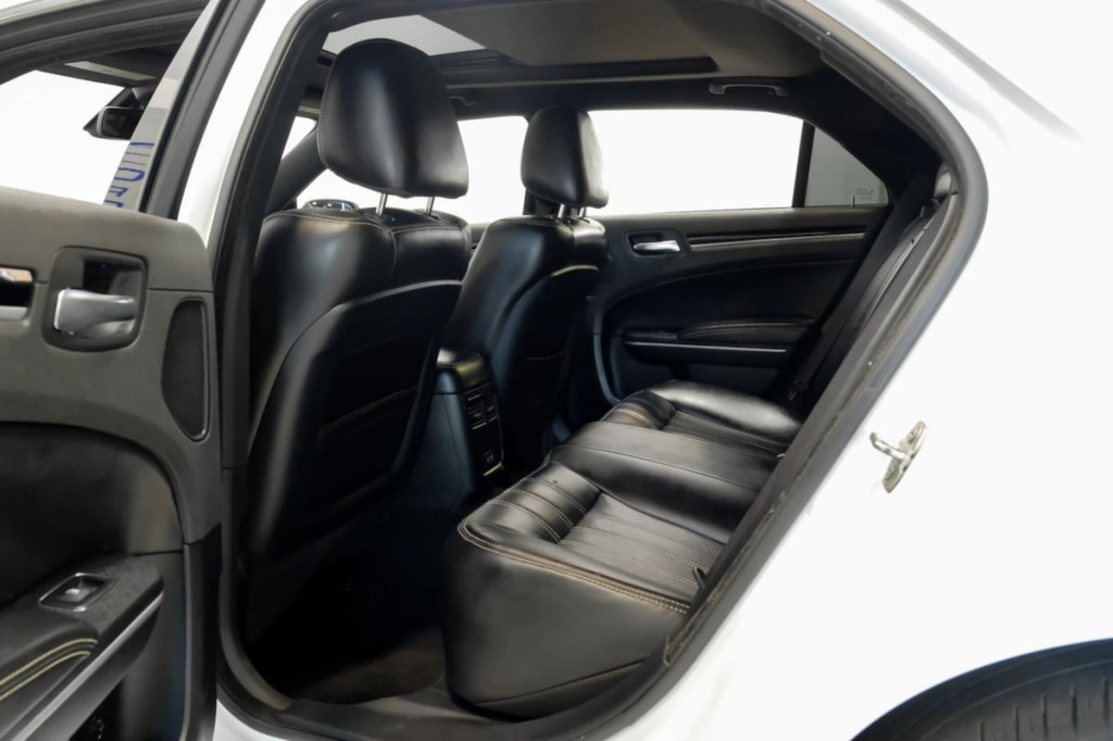 2022 Chrysler 300 Image 51