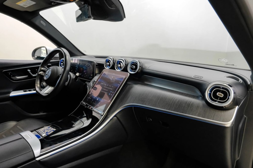 2023 Mercedes-Benz GLC-Class Image 20