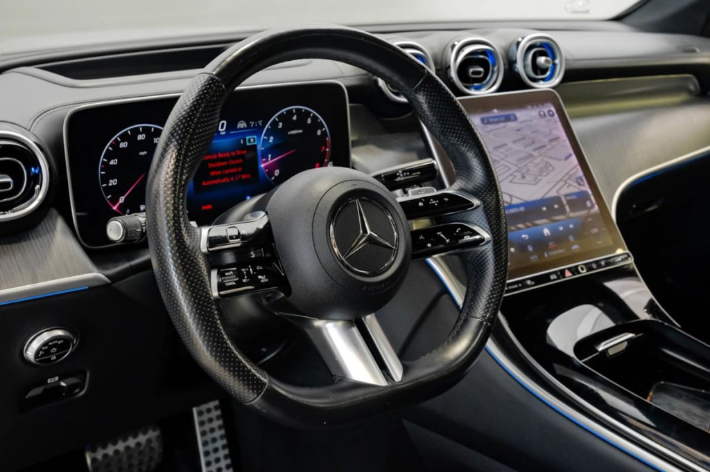 2023 Mercedes-Benz GLC-Class Image 23