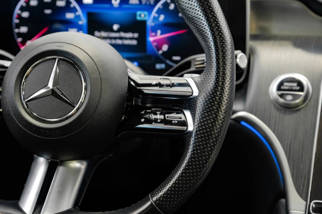 2023 Mercedes-Benz GLC-Class Image 26