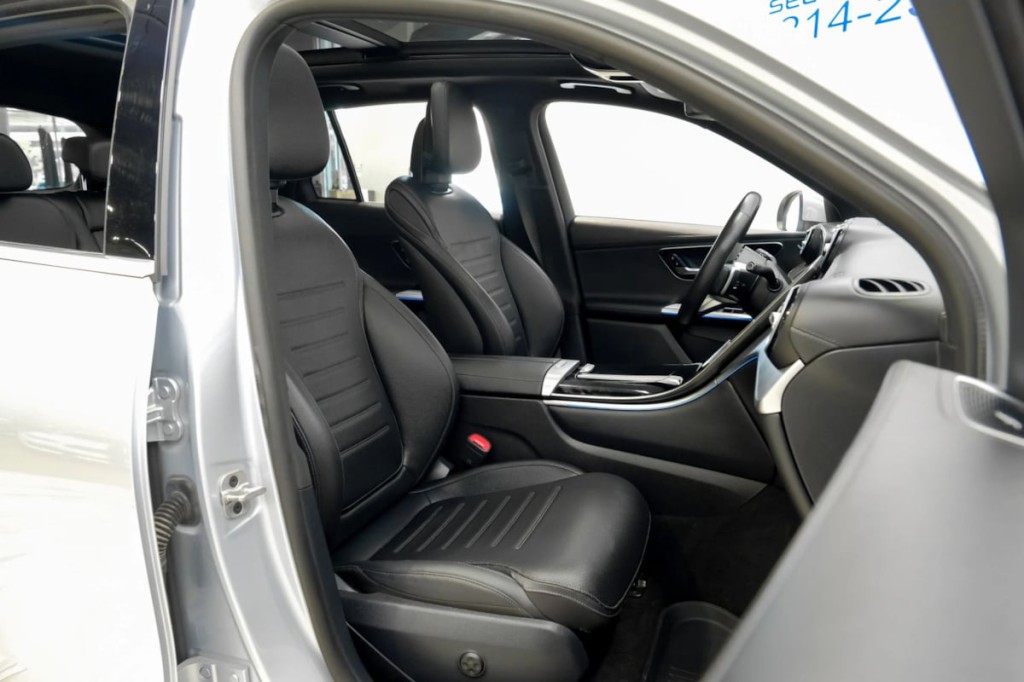 2023 Mercedes-Benz GLC-Class Image 41