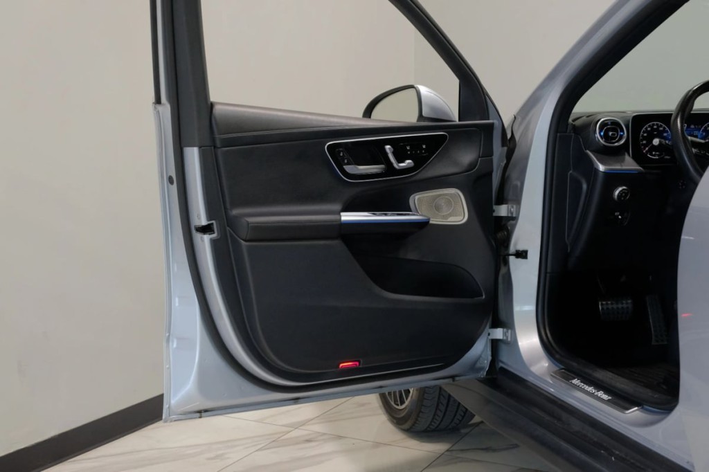 2023 Mercedes-Benz GLC-Class Image 72