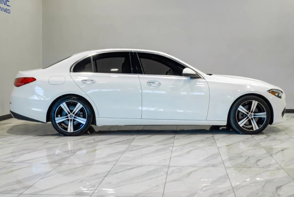 2022 Mercedes-Benz C-Class Image 11
