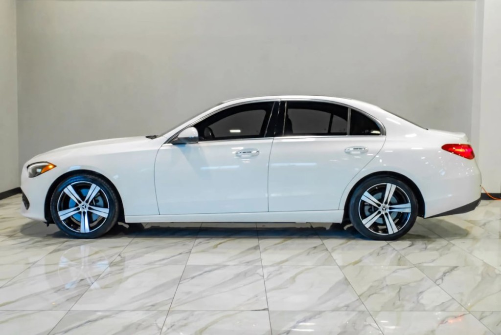 2022 Mercedes-Benz C-Class Image 17