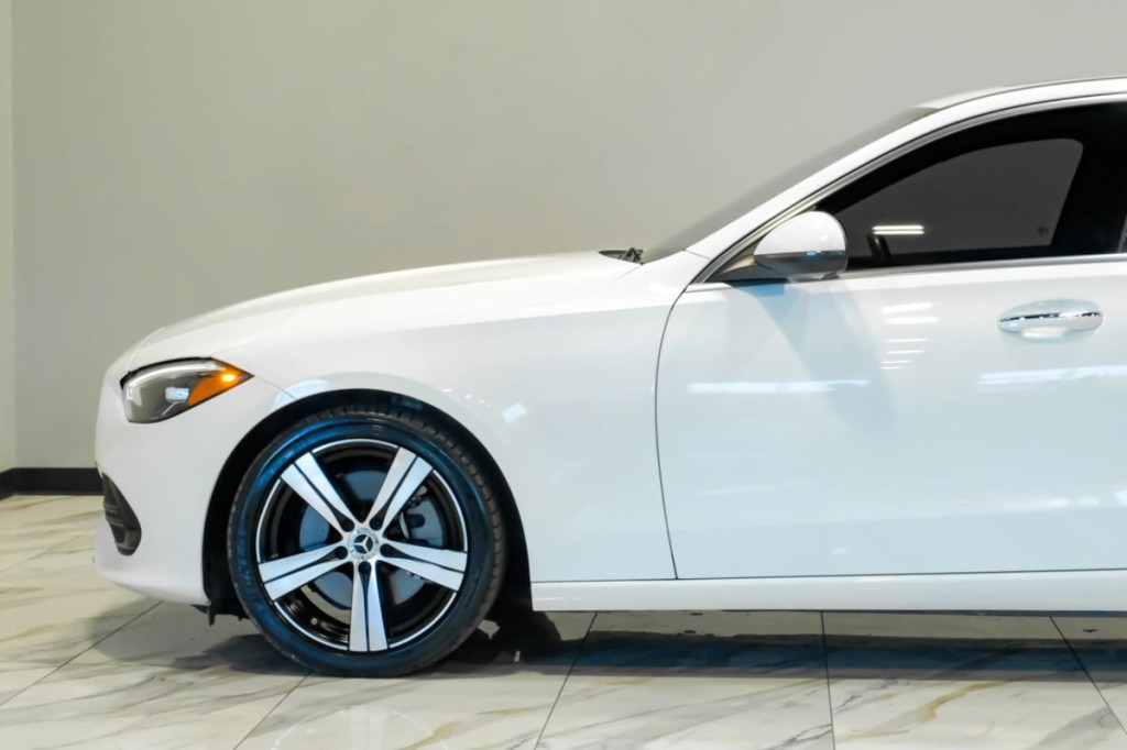 2022 Mercedes-Benz C-Class Image 18