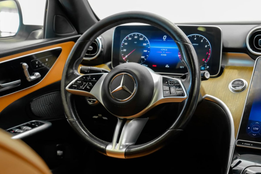2022 Mercedes-Benz C-Class Image 24