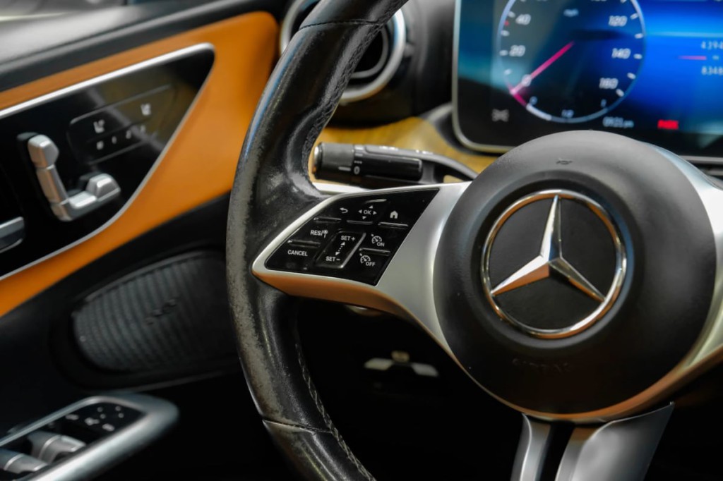 2022 Mercedes-Benz C-Class Image 25