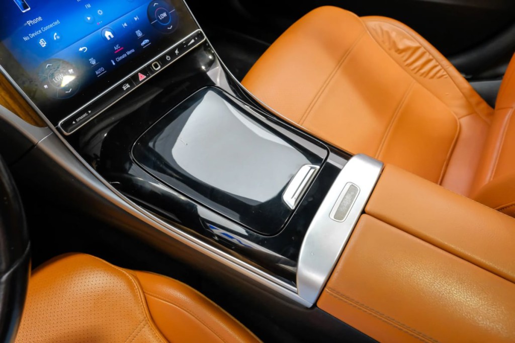 2022 Mercedes-Benz C-Class Image 31