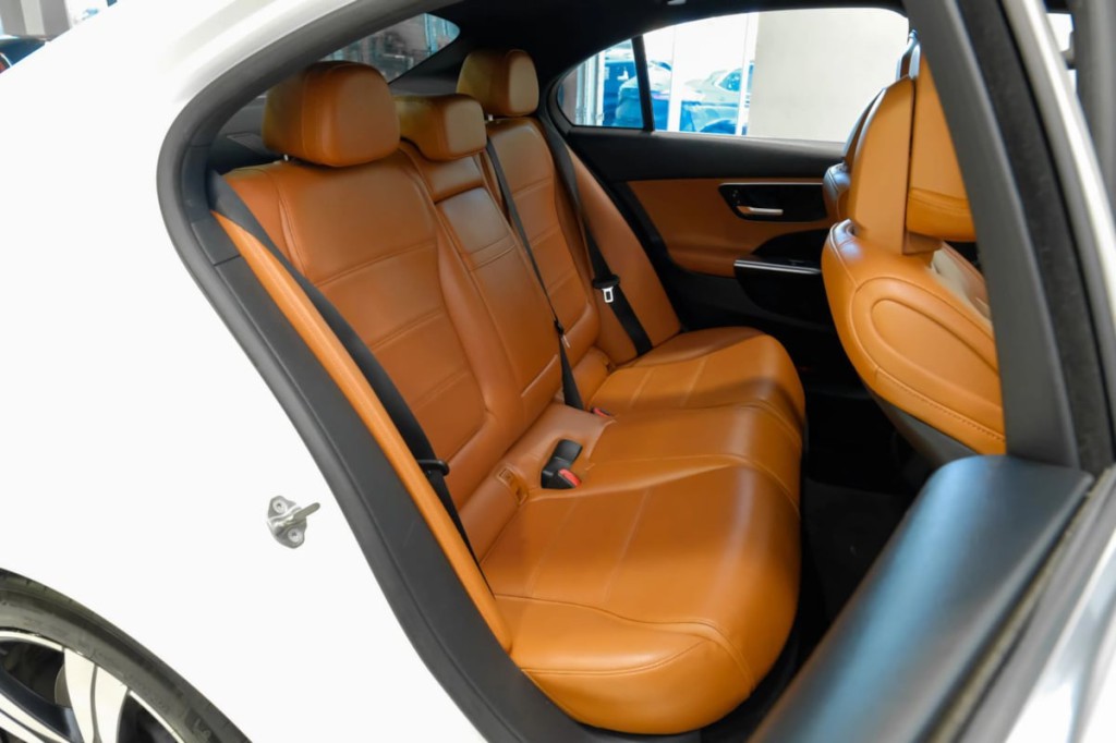 2022 Mercedes-Benz C-Class Image 41