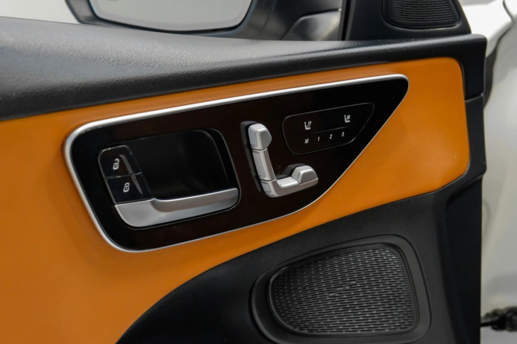 2022 Mercedes-Benz C-Class Image 49