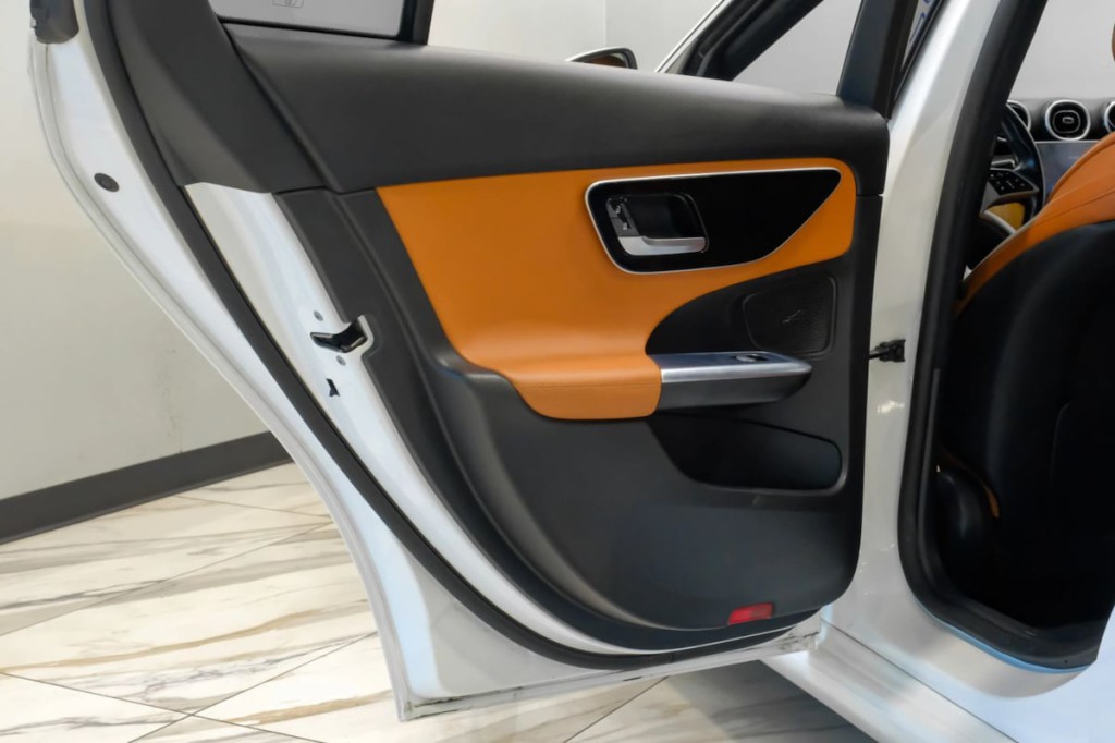 2022 Mercedes-Benz C-Class Image 55