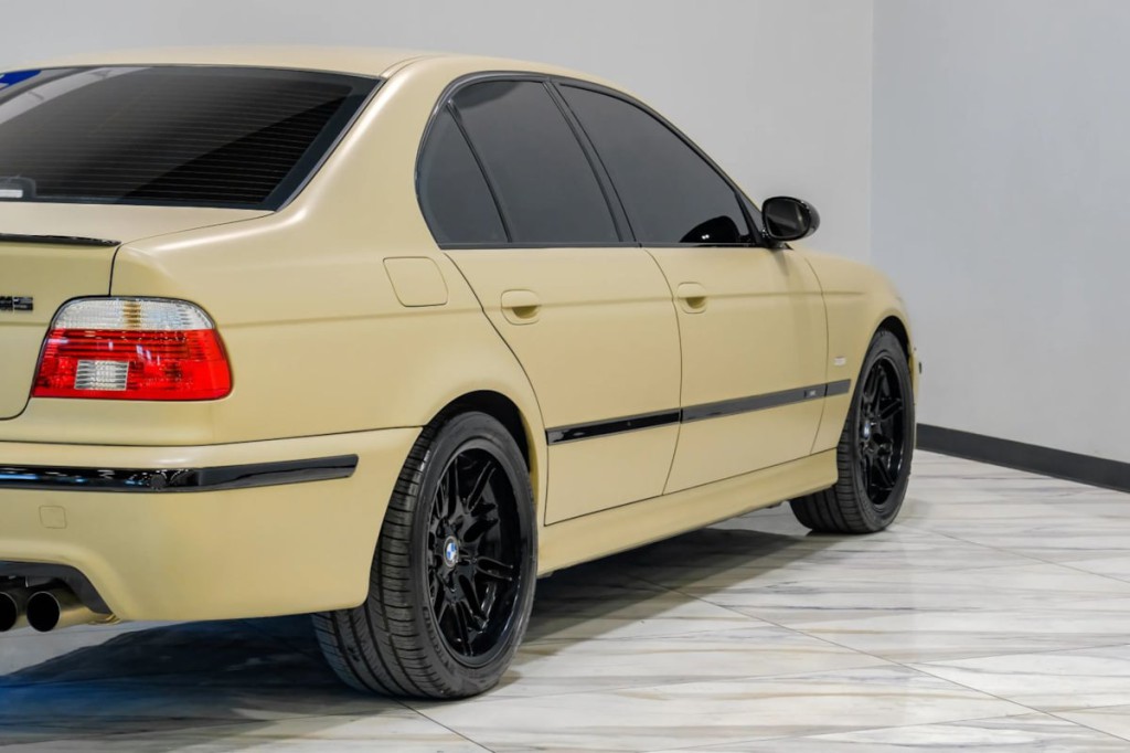 2003 BMW 5 Series Image 14