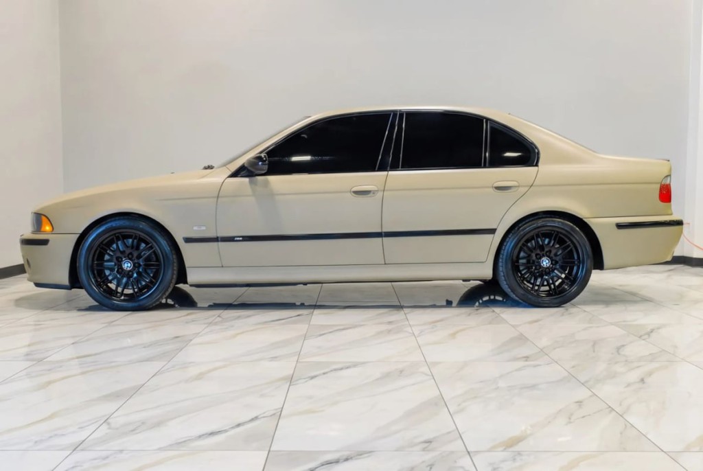 2003 BMW 5 Series Image 17