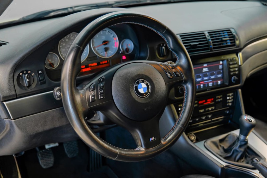 2003 BMW 5 Series Image 23
