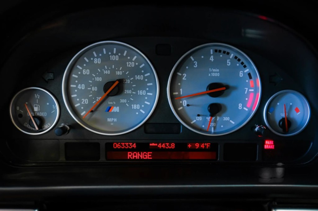 2003 BMW 5 Series Image 27
