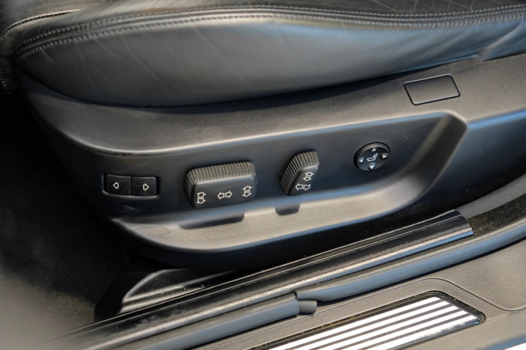 2003 BMW 5 Series Image 42