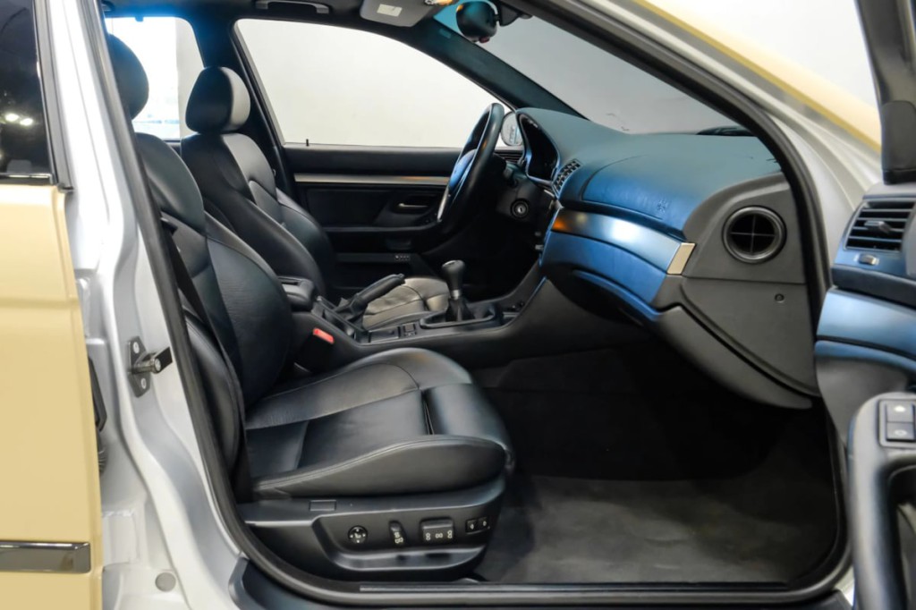2003 BMW 5 Series Image 43
