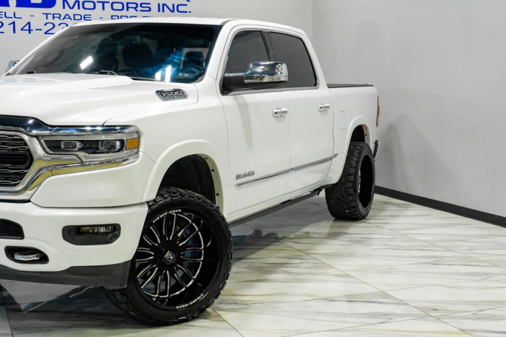 2020 RAM 1500 Image 7