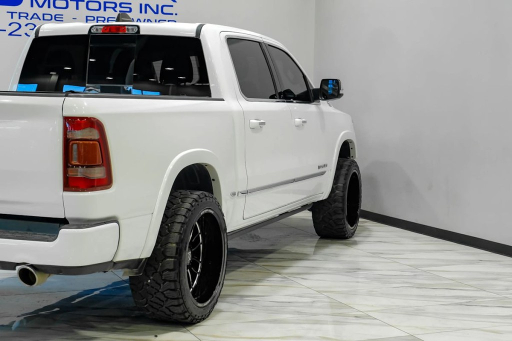 2020 RAM 1500 Image 13