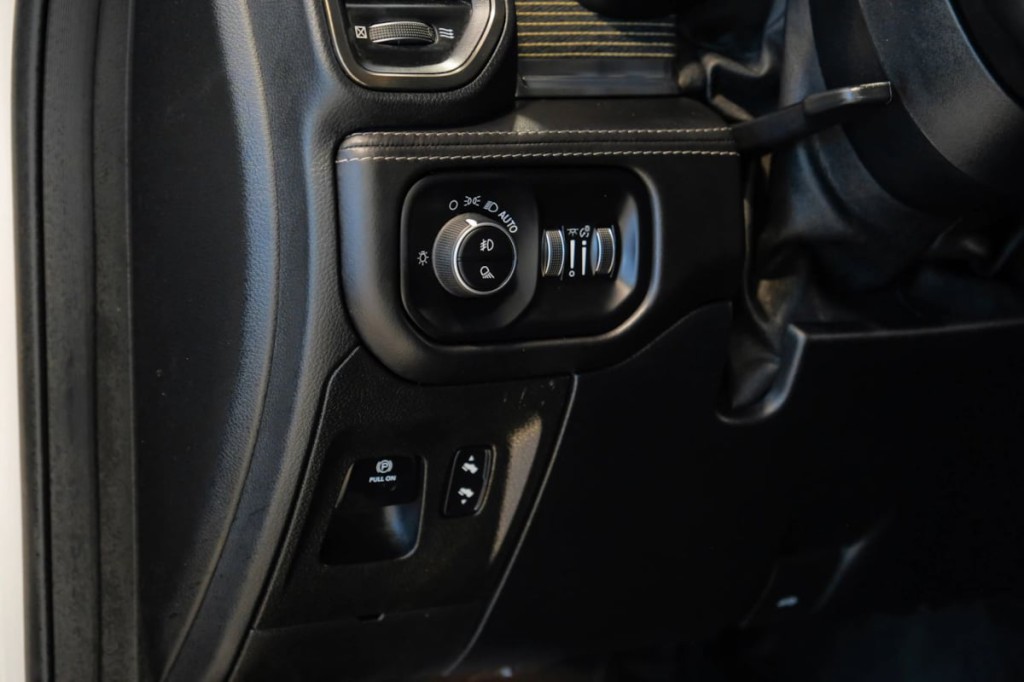 2020 RAM 1500 Image 35
