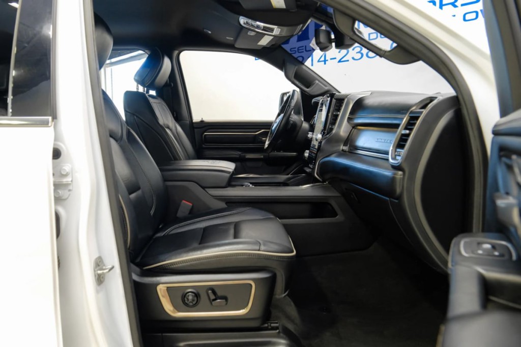 2020 RAM 1500 Image 40