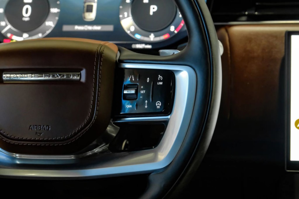 2025 Land Rover Range Rover Image 26