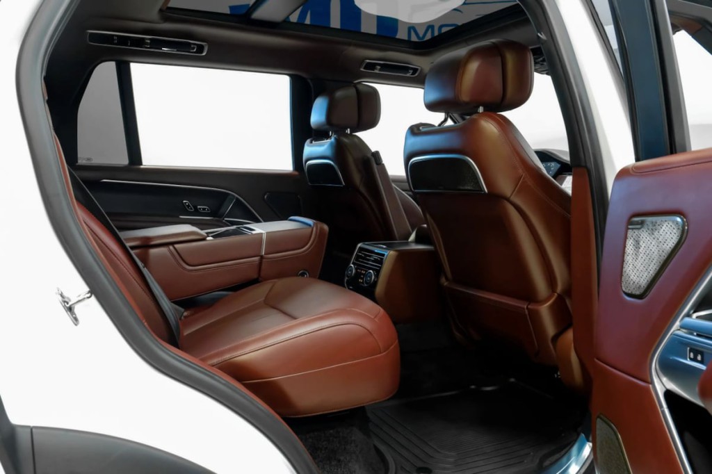 2025 Land Rover Range Rover Image 41