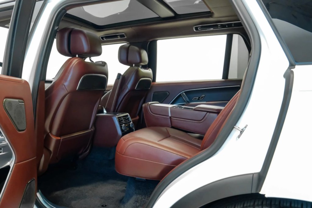 2025 Land Rover Range Rover Image 44