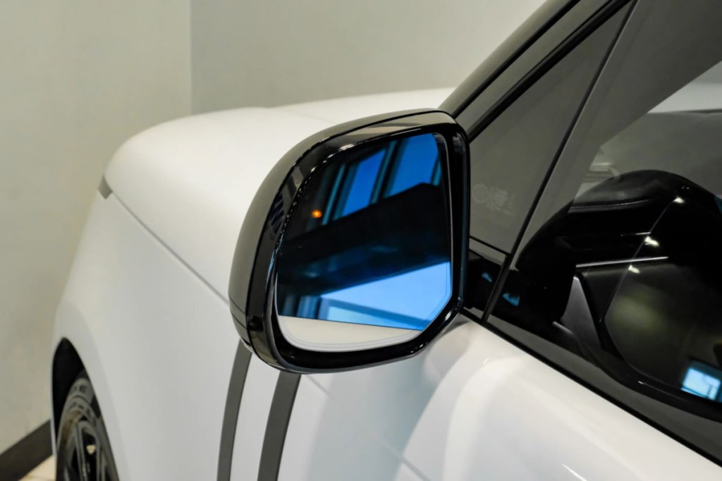 2025 Land Rover Range Rover Image 47