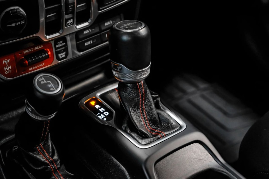 2021 Jeep Gladiator Image 28