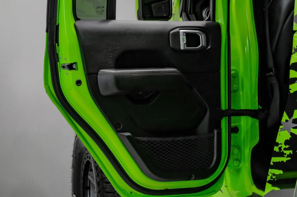 2021 Jeep Gladiator Image 45