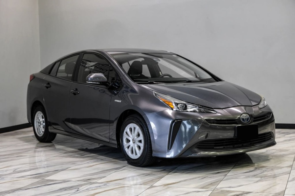 2020 Toyota Prius Image 8