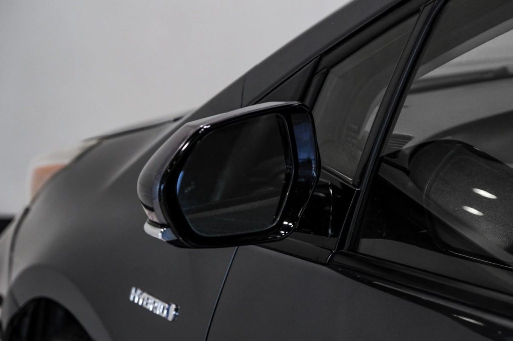 2020 Toyota Prius Image 36